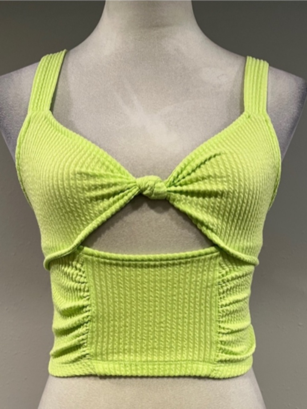 Urban Outfitters Green Knit Ribbed Tank Top Size Small